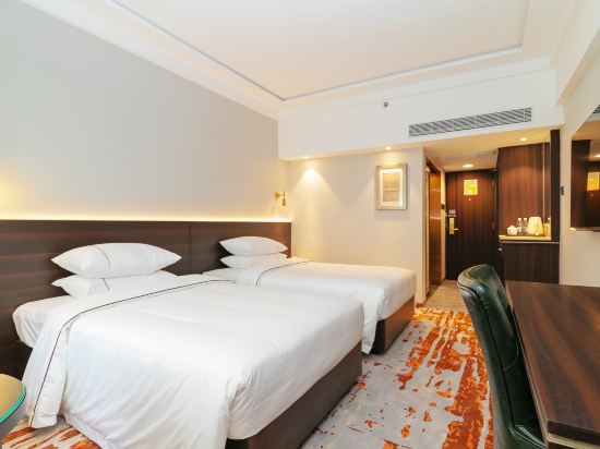 Guangdong Victory Hotel - Free shuttle bus to exhibition center during Canton Fair Room Type - Yue Standard Two Single Bed Room Guangdong Victory Hotel - Free shuttle bus to exhibition center during Canton Fair Room Type - Yue Standard Two Single Bed Room