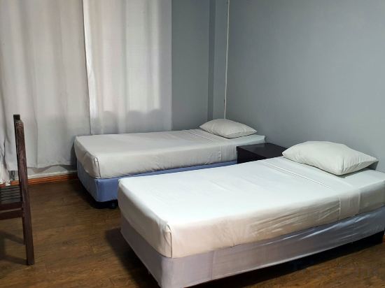 Da West Inn Room Type - Deluxe Room