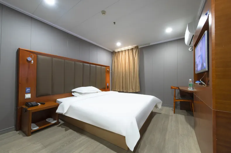 Airport Boutique Hotel