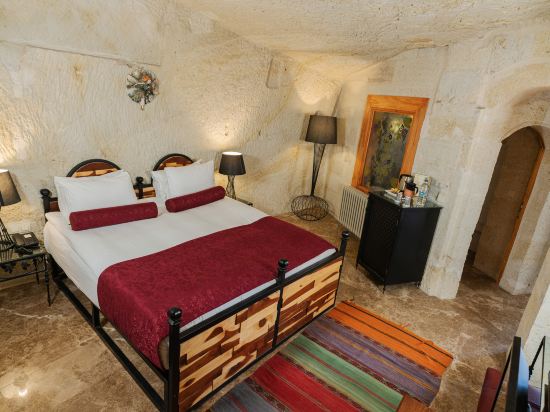 Agarta Cave Hotel Room Type - Superior Cave Suite Agarta Cave Hotel Room Type - Superior Cave Suite
