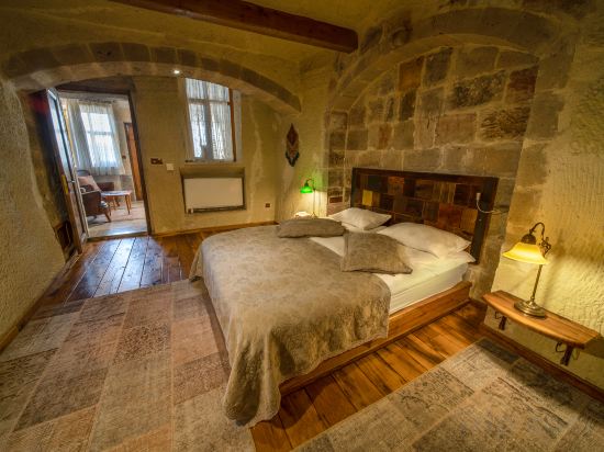 Seki Cave Hotel Room Type - Family Room