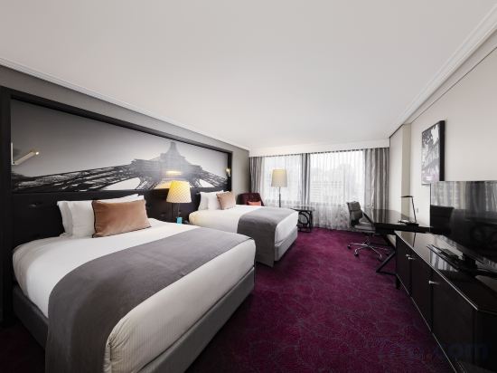 Sofitel Brisbane Central - Tap to explore photos