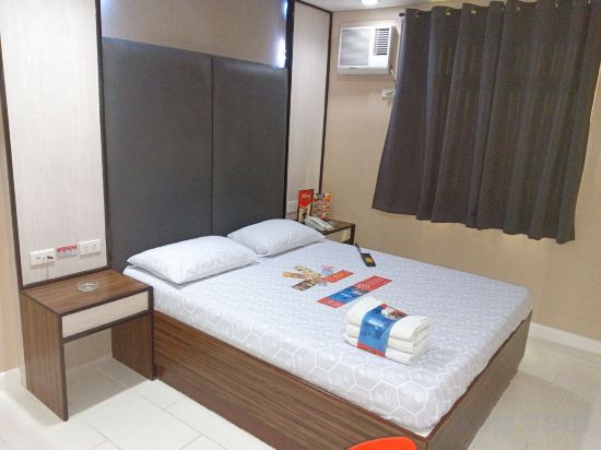 Hotel Sogo Mindanao Ave. Room Type - Deluxe Room