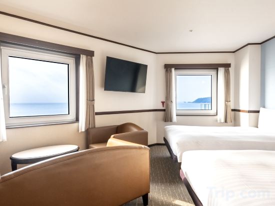 Toyoko Inn Busan Haeundae No.2 - Tap to explore photos