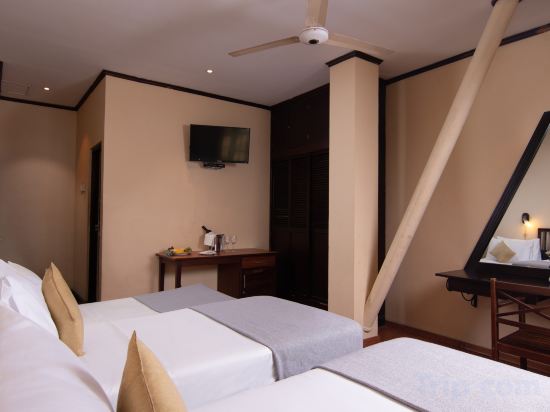 Ceylon City Hotel, Colombo Room Type - Deluxe Room
