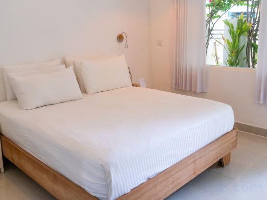 Vaali Beach Lodge Maldives Room Type - Standard  Double Room