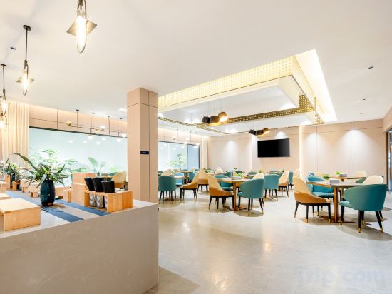 Others 4, Seven Days Happy Hotel, Guilin