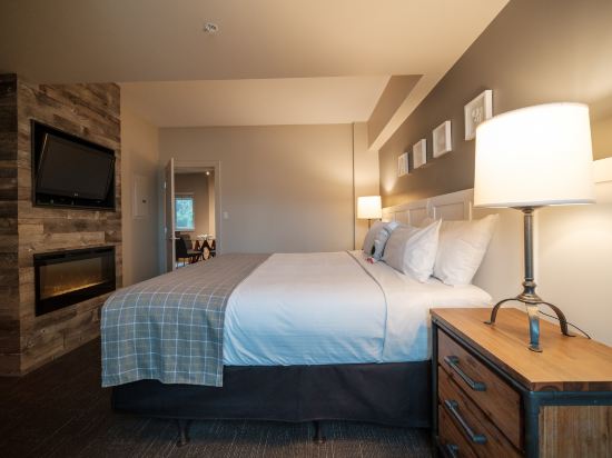 Summit Lodge Boutique Hotel Room Type - Deluxe King Studio