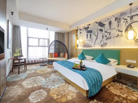 GUJING Junlai Hotel (Hefei Wulimiaozhan Subway Station)