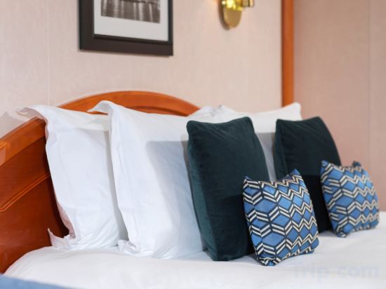 Sunborn London Room Type - Yacht Executive Family Room