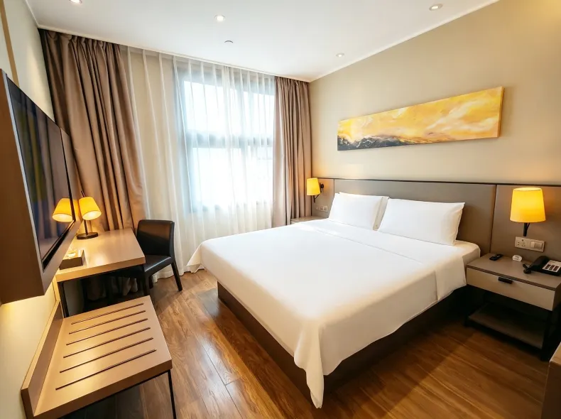 Homeinn Plus Hotel (Beijing Sanlitun Tuanjiehu Subway Station)