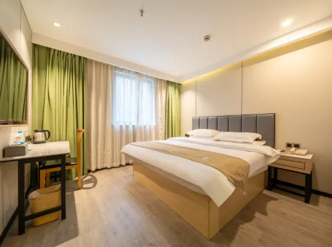 GreenTree Inn (Shanghai Railway Station Macau Road)