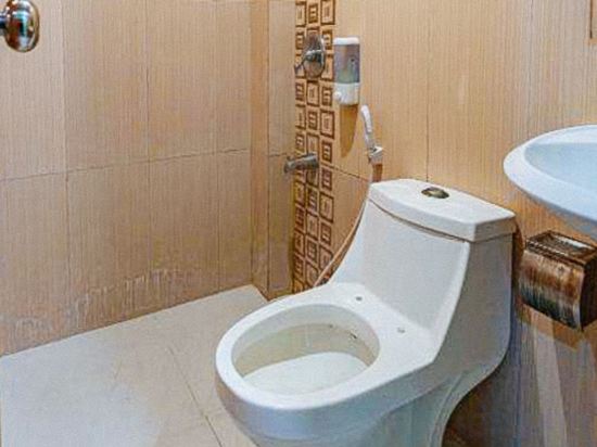 RedDoorz at Ranchotel Bayanan Alabang Room Type - RedDoorz Room
