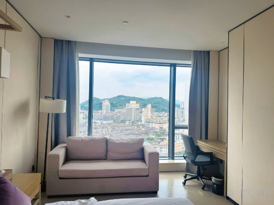 SSAW Boutique Wenzhou Meimei Square Hotel - Tap to explore photos
