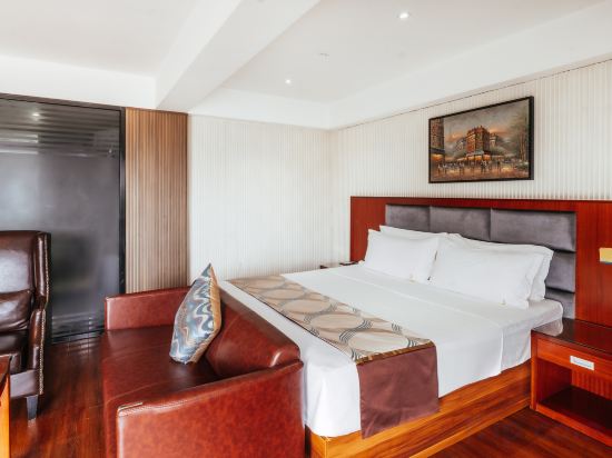 Swiss Lenana Mount Hotel Room Type - Deluxe Room