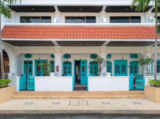 The Old Phuket - Karon Beach Resort - Tap to explore photos