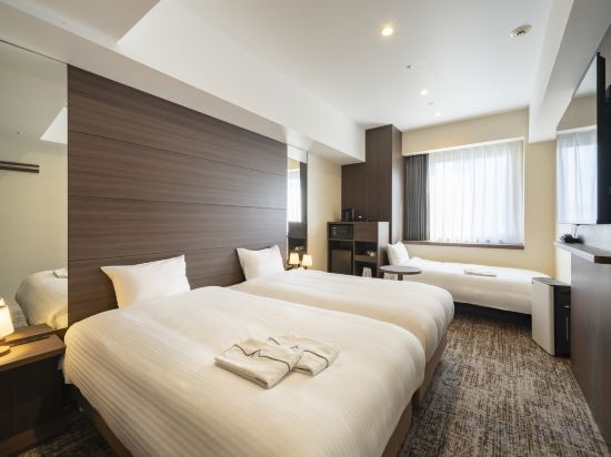 Hotel Brighton City Osaka Kitahama Room Type - Executive Deluxe Corner Room Triple - Non-Smoking