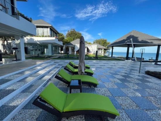 Bluemango Pool Villa & Resort Koh Samui - Tap to explore photos