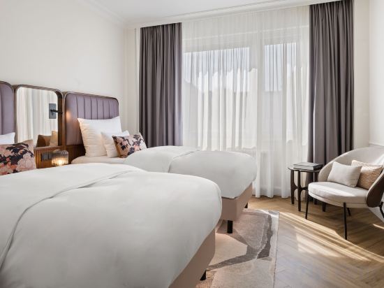 Hotel Bristol Berlin Room Type - Deluxe Twin Room