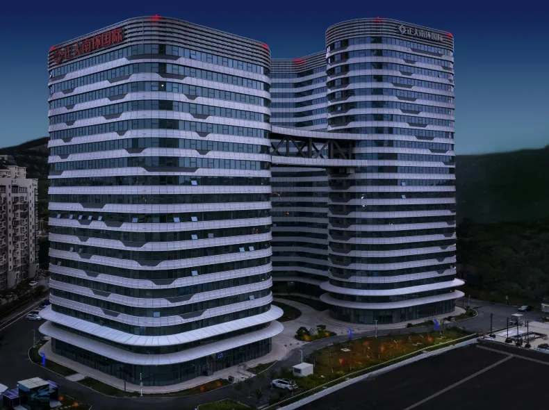 Xana Lite Hotel (Jinan Luneng Lingshou City Guihe Shopping Center Store)