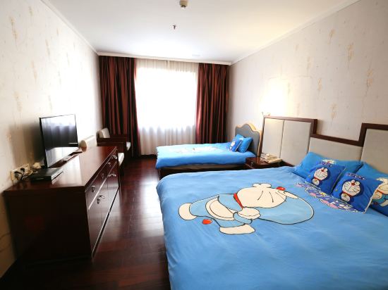 Shamian Hotel Room Type - Family-friendly Family Room