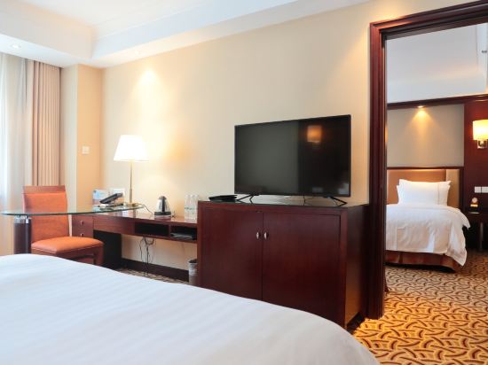 Jianguo Hotel Shanghai Room Type - Family Room