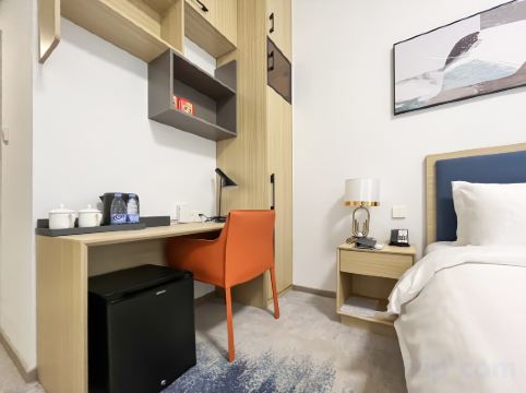 Vision Plaza Shahe Bailing Room Type - Apartment (Double bed)
