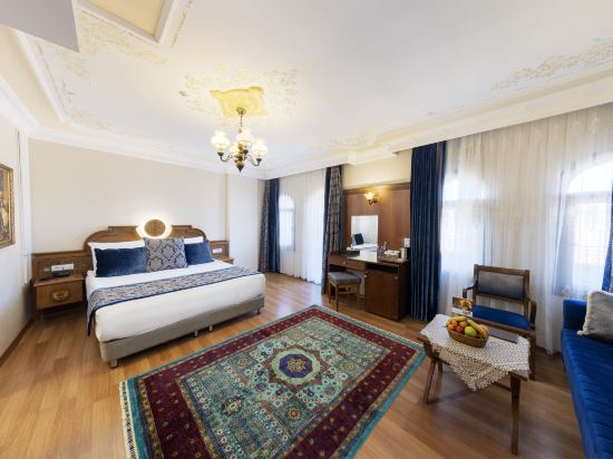 Seven Hills Hotel - Special Category Room Type - Suite with Hagia Sophia view Seven Hills Hotel - Special Category Room Type - Suite with Hagia Sophia view