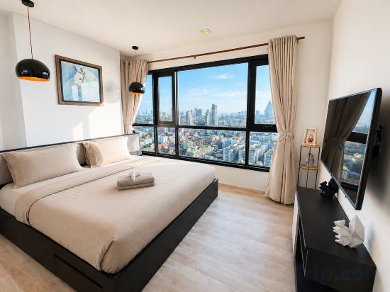 WCC Serviced Apartment at The Base Central Pattaya Room Type - Family Partial Seaview Suite