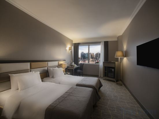 Taksim Square Hotel Room Type - Superior Double or Twin Room with City View