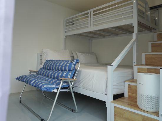 BW Thai Art Style Hotel Room Type - Container Room