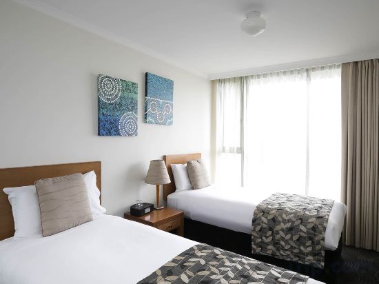 The Sebel Sydney Chatswood Room Type - Two-Bedroom Apartment with One King and Two Single Beds The Sebel Sydney Chatswood Room Type - Two-Bedroom Apartment with One King and Two Single Beds