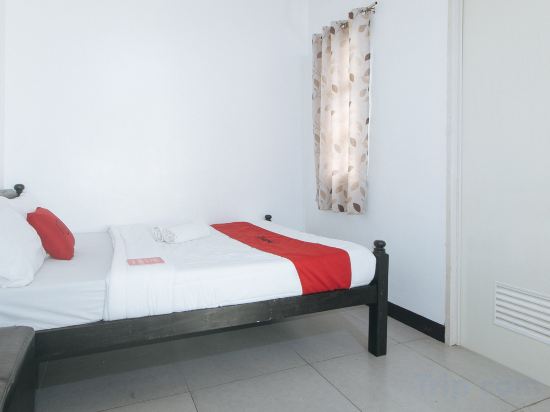RedDoorz @ Tesoro Apartments Ermita Manila Room Type - RedDoorz Standard Room
