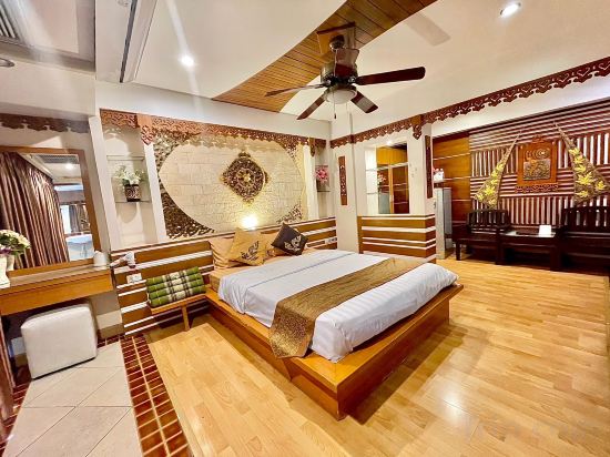 Rangsit Grand Condo - Tap to explore photos