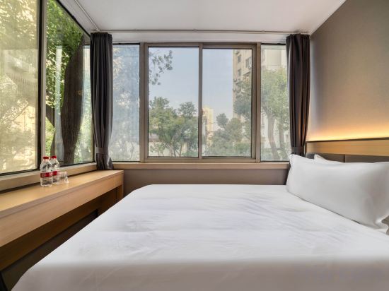 Others 5, Liuting Hotel, Shanghai