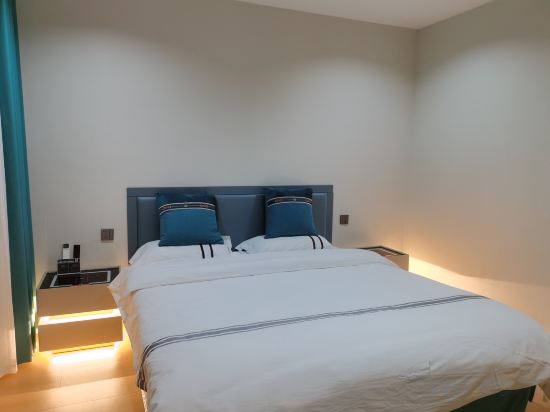 Others 5, bo xin hotel, Enshi Tujia and Miao