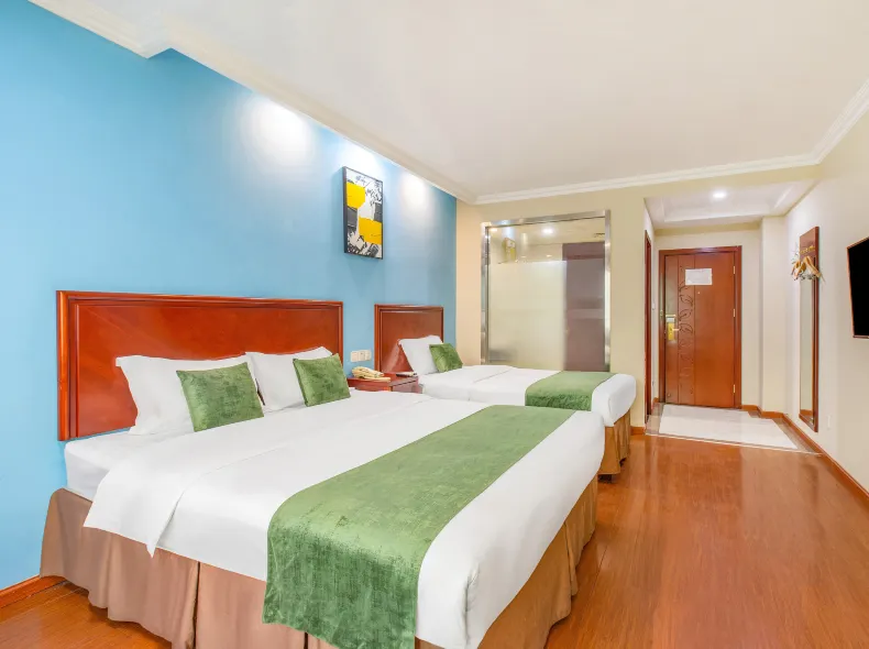 GreenTree Inn