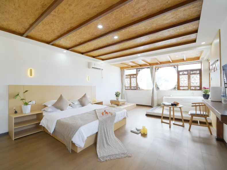Cloudtop Garden LUMI Lijiang