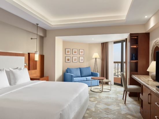 Ramses Hilton Room Type - Executive King Room with City View