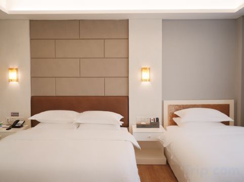 Yes Hotel Room Type - Family 2-bed Room