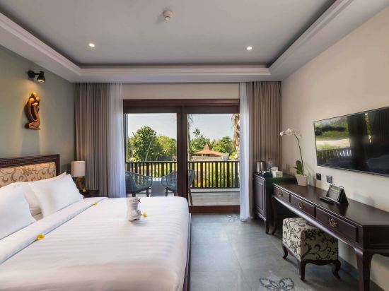 Sense Canggu Beach Room Type - Suite Double Room with Pool View