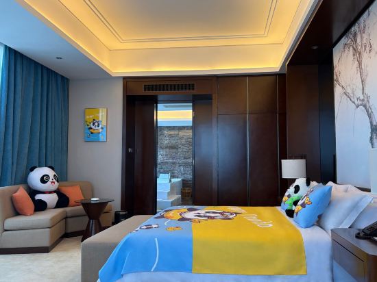 Easco Hotel Room Type - Family-friendly Suite