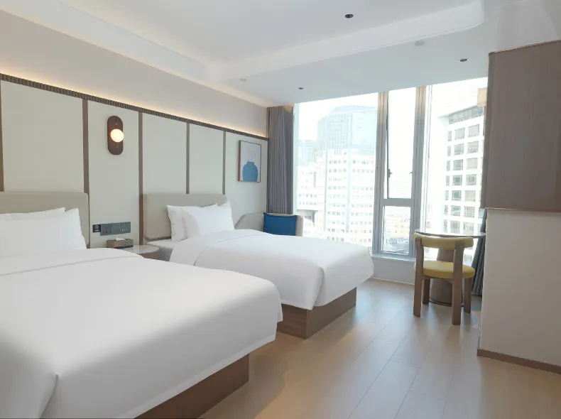 Lvjian Hotel (Nanjing Xinjiekou Subway Station)