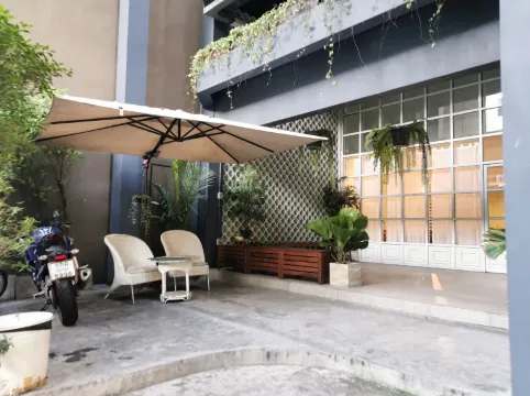 Collection O The Spades Hostel