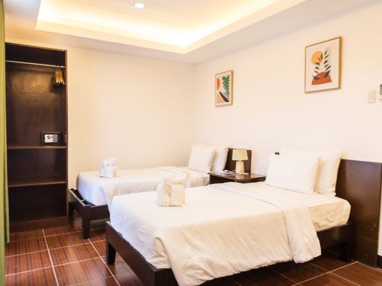 Palmbeach Resort and Spa Mactan Room Type - Deluxe Twin Room