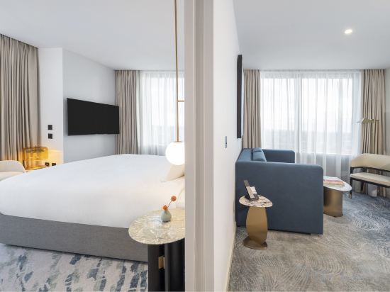 Dorsett Canary Wharf London Room Type - Dorsett Suite
