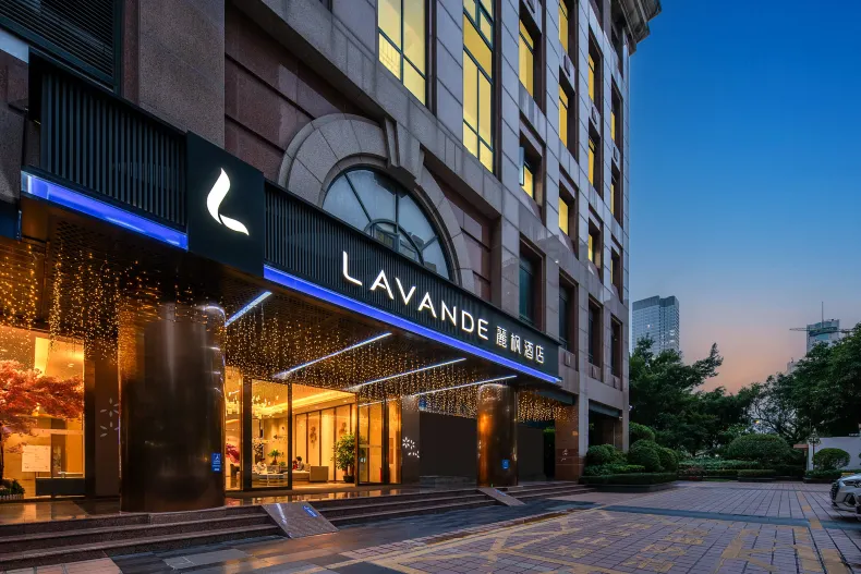 Lavande Hotel (Shenzhen Dongmen Shuibei Cuizhu Subway Station)