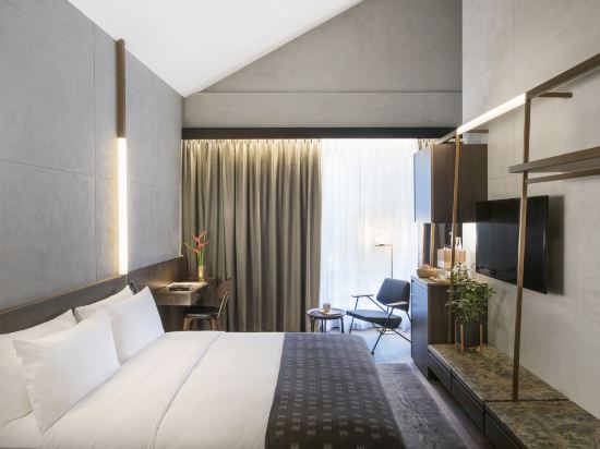 The Warehouse Hotel Room Type - Warehouse Loft