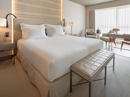 EPIC SANA Marques Hotel Room Type - Premium Room