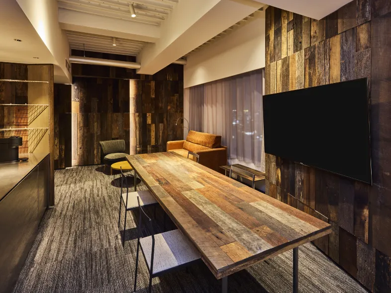 ONE@Tokyo by insomnia